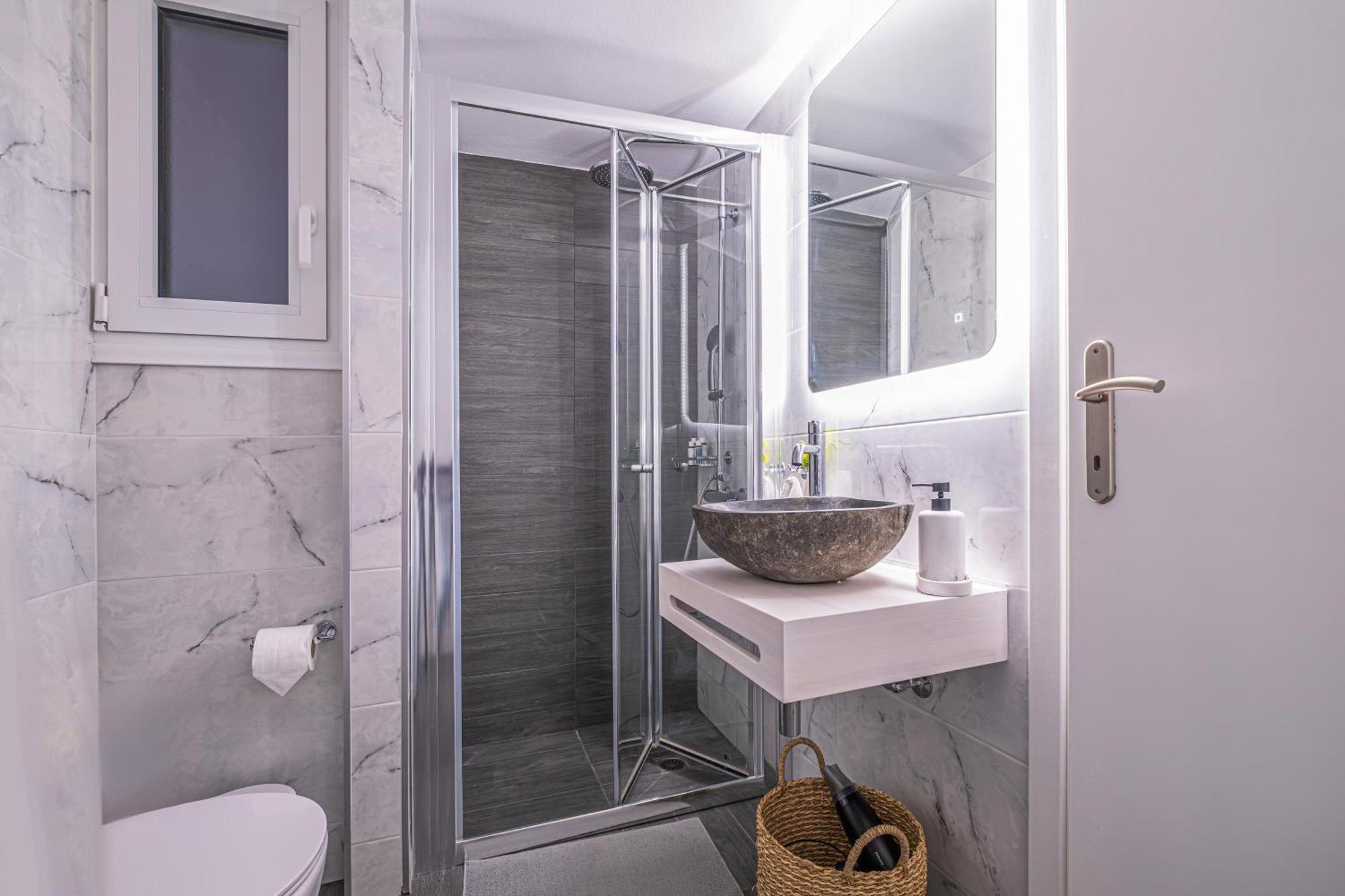 Apartment B2 *
